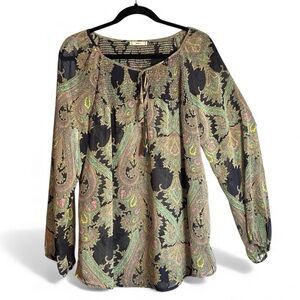 Gibson Sheer Green & Black Paisley Smocked Long Sleeve Top. Size XL